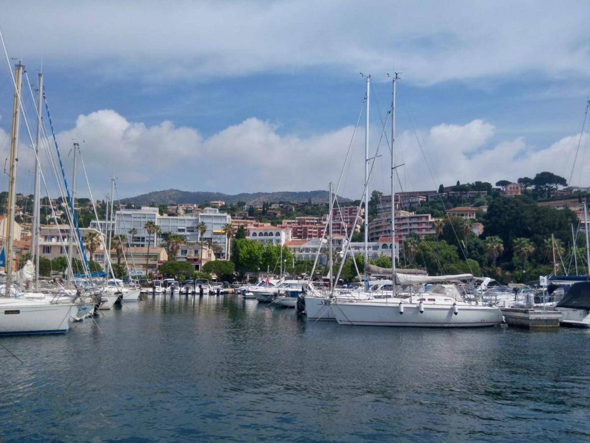 Studio Coin Nuit Proche Plage Avec Parking - Le Lavandou - Fr-1-251-83 Apartment Exterior photo